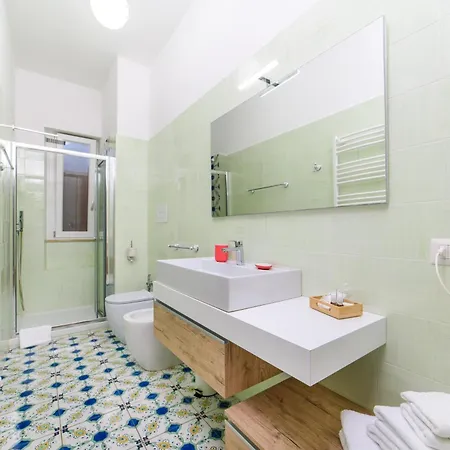 Gli Archi Dei Diavoli Bed and Breakfast Σαλέρνο